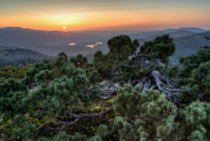 The sun sets over the Cascade-Siskiyou National Monument in southern Oregon